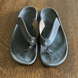 Olukai flip flops